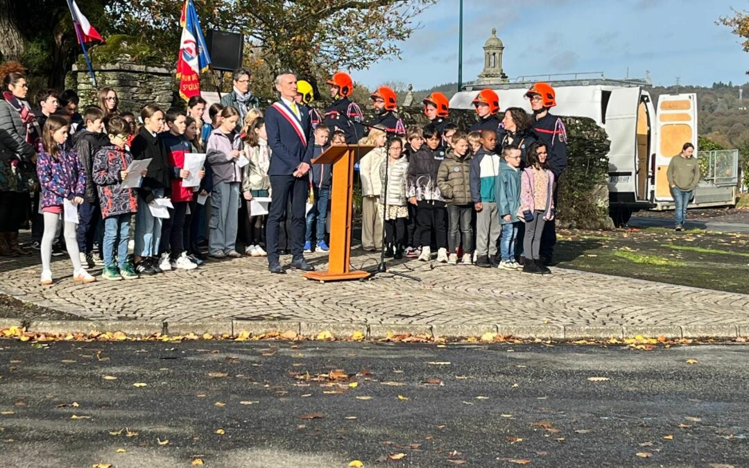 🇫🇷 Cérémonie du 11 novembre – Participation de la classe
