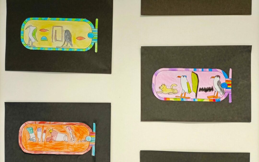 Arts plastiques : cartouches égyptiens